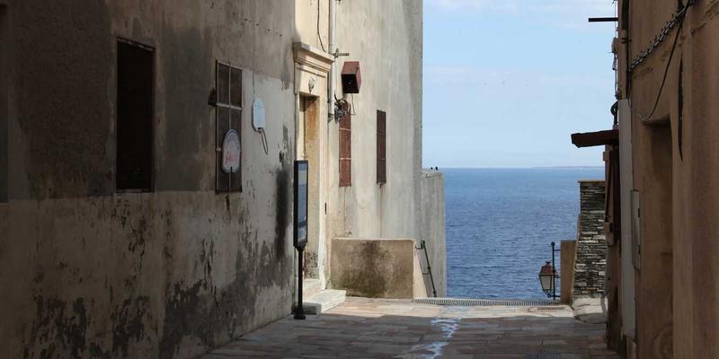 婴儿湿疹护理全攻略:科学洗浴+保湿修复,这份育儿知识清单请收好