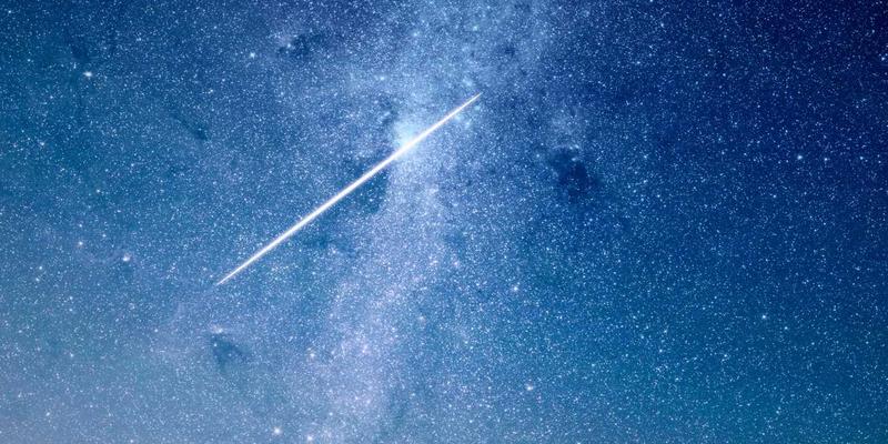 宝宝餐椅深度测评：多功能成长型 vs 简易便携式，科学培养自主进食好习惯