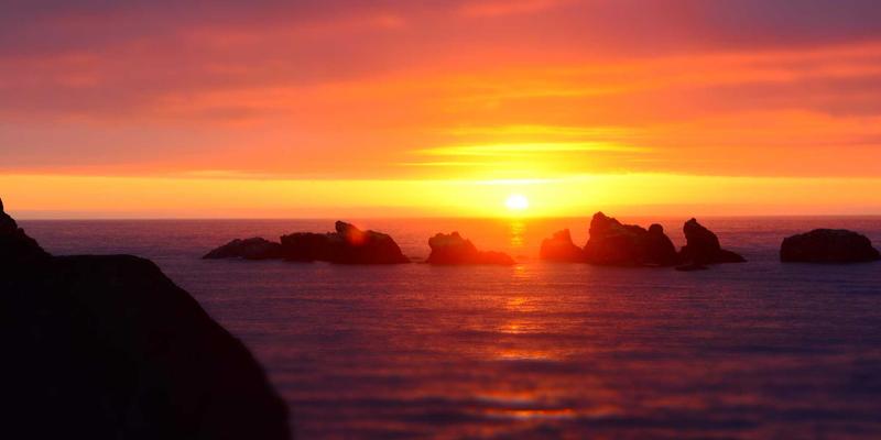 新生儿奶瓶选购全攻略:从材质、容量到防胀气设计的终极解析